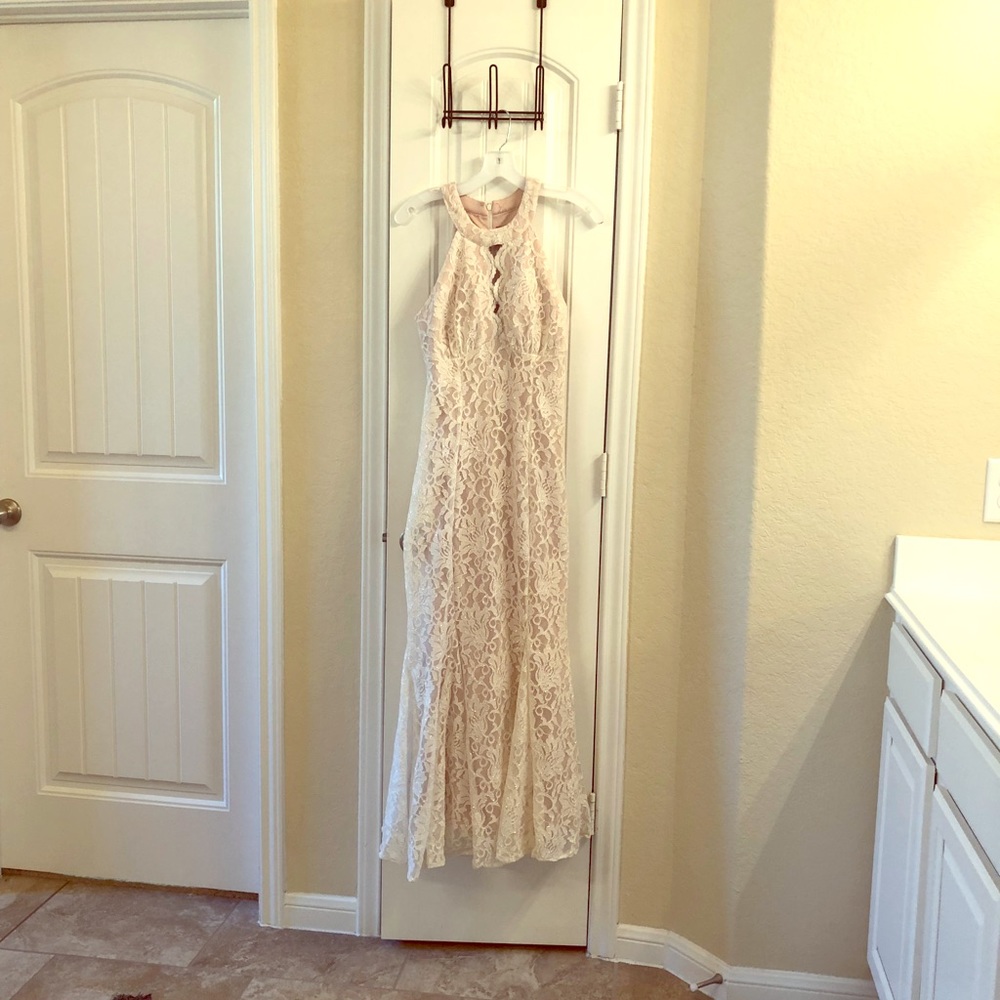 Beautiful Ivory Cream/Blushe under layered dress